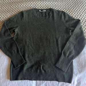 Everlane Crew Cashmere Sweater